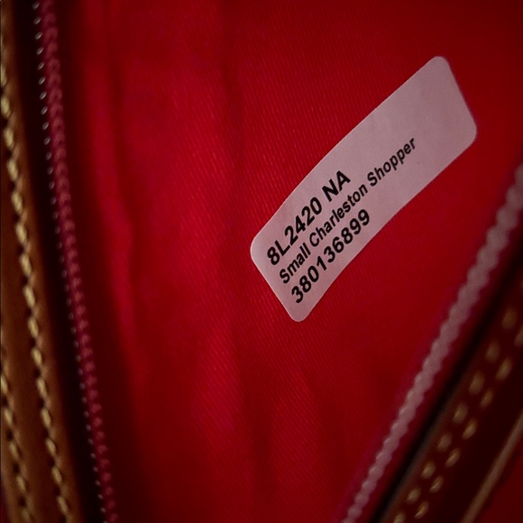 NWT Dooney & Bourke Florentine Small Charleston Shopper in Natural - Picture 6 of 14